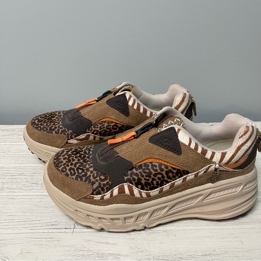 Stylish Brown Animal Print Women's Sneakers - Picture 4 of 7